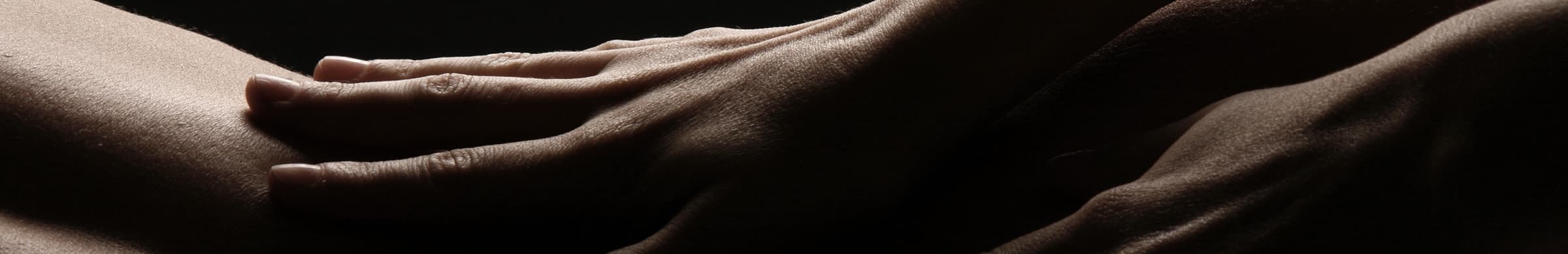 Professionelle Tantra-Massagen von Frau zu Paar, Paar zu Paar.